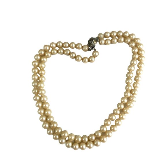 Vintage Double Strand Faux Pearl Necklace With Ornate Clasp Retro - Picture 2 of 7